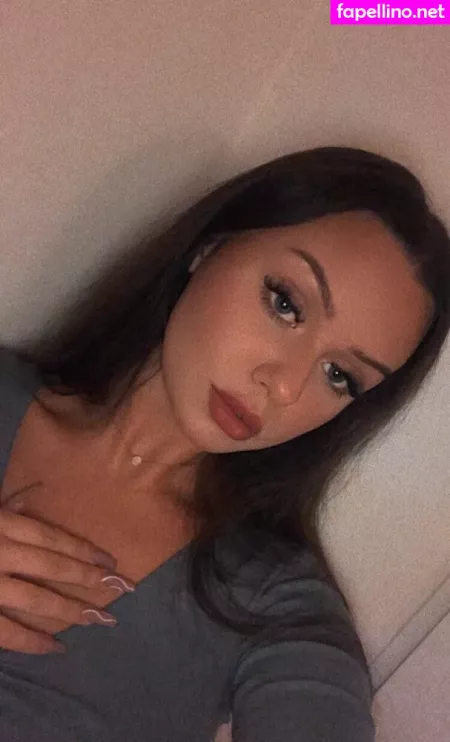Bellalittlefree22 OnlyFans Thumbnail #umlBJP79HA