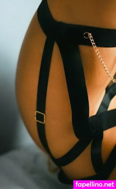 Bellamyfox OnlyFans Thumbnail #jnGOBNrik8