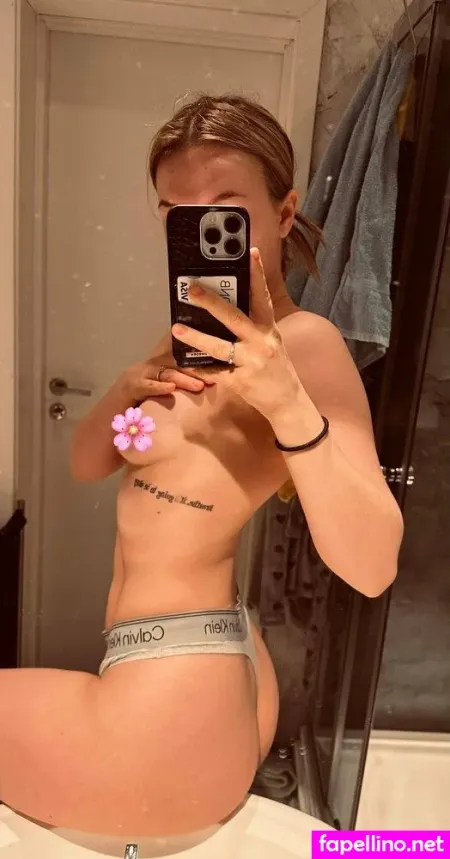 Bellanorthfree OnlyFans Thumbnail #0ruxD3T9bq