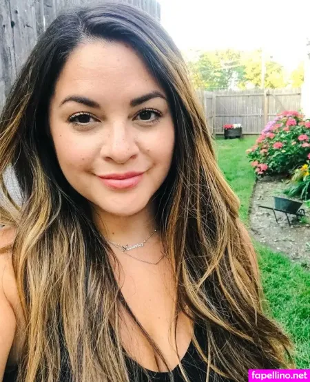 Bellapazof OnlyFans Thumbnail #TFx0mS65sk