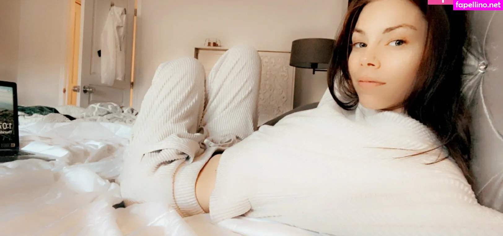 bellapetitewifey, toomuchfalyfe Nude Leaked OnlyFans Photo #3FH2jJFWoh