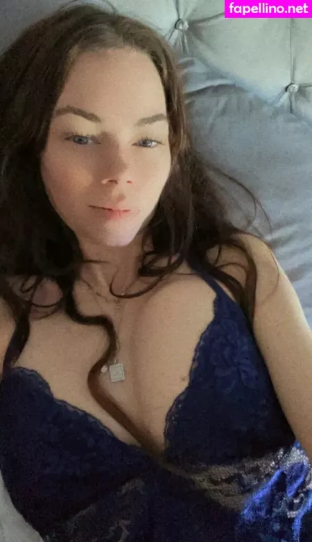 Bellapetitewifey OnlyFans Thumbnail #y9ozPaLSaN