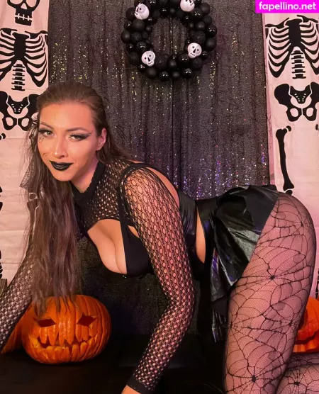 Bellarollandx OnlyFans Thumbnail #aj5lFCyT0L