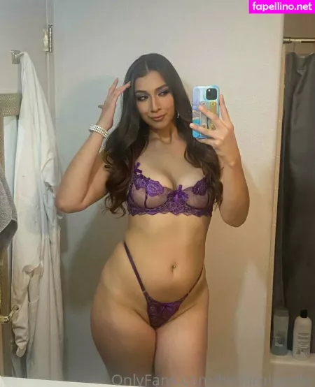 Bellarollandx OnlyFans Thumbnail #thMdKJE0lS