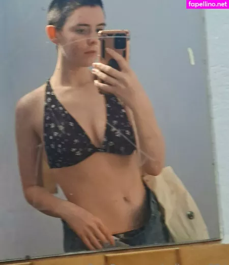 Bellarose224 OnlyFans Thumbnail #1aXBWDv4pN