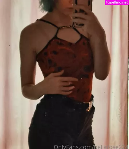 Bellarose224 OnlyFans Thumbnail #4EdURWMHg3