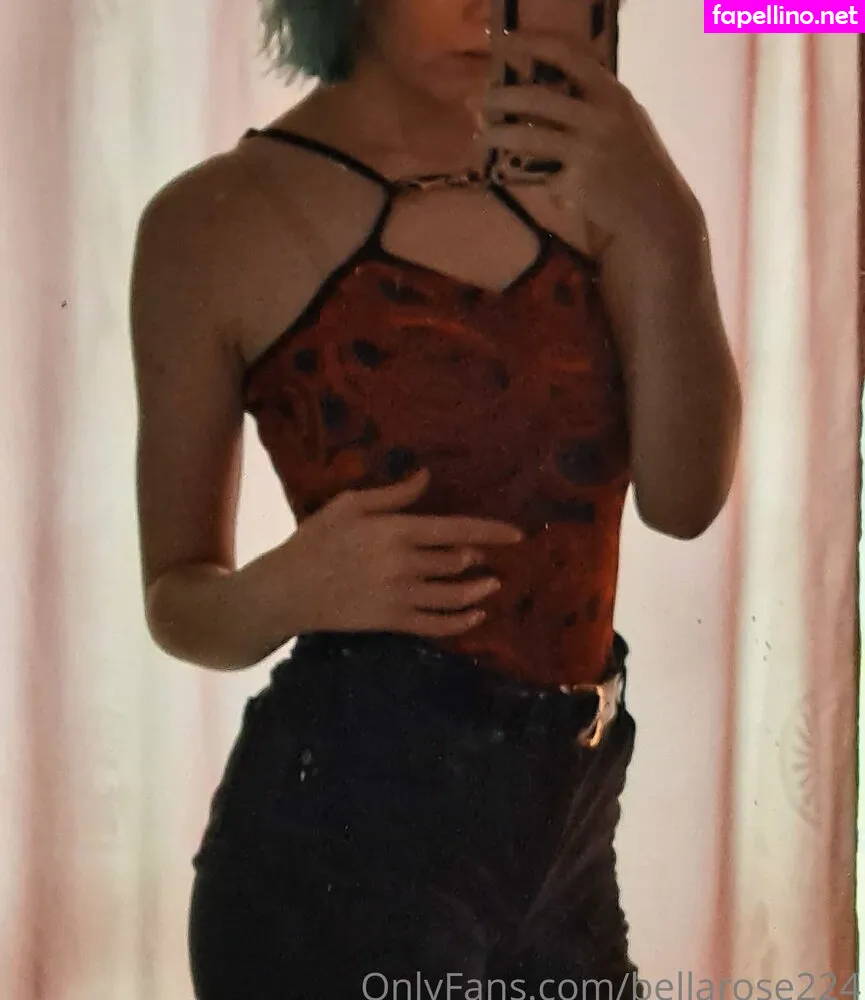 bellahadid, bellarose224 Nude Leaked OnlyFans Photo #4EdURWMHg3