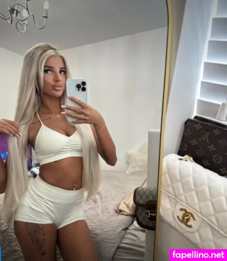 Bellarosefreex OnlyFans Thumbnail #ZBcOhamldB