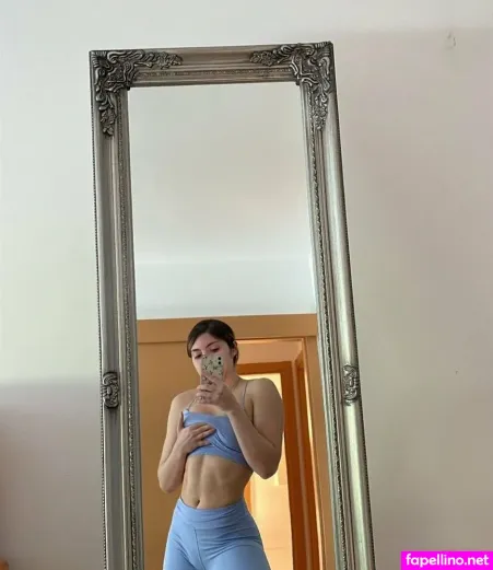 Bellaroxe OnlyFans Thumbnail #6mRQKlemOo