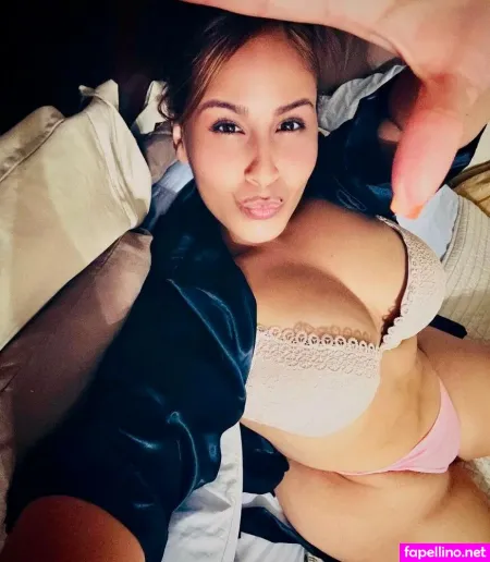 Bellarubiax3 OnlyFans Thumbnail #2c638iiSx9