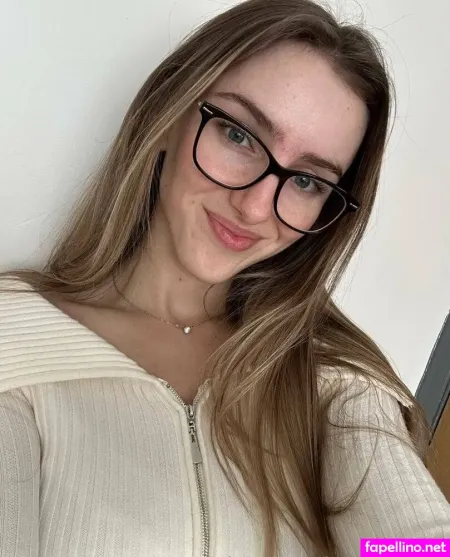 Bellasfreepage 1 OnlyFans Thumbnail #eBsK3vDLey