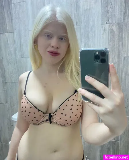 Bellawinterx OnlyFans Thumbnail #y3nK2hr2GZ