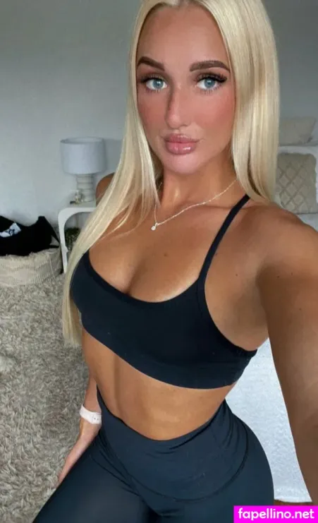 Bellaxmaexo OnlyFans Thumbnail #AWs3Obk8bu