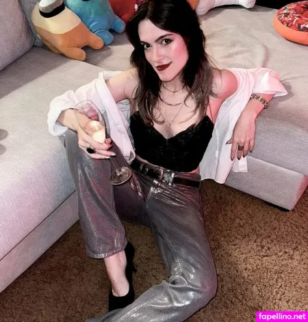 Belle Hendges OnlyFans Thumbnail #QMlmATtqGs