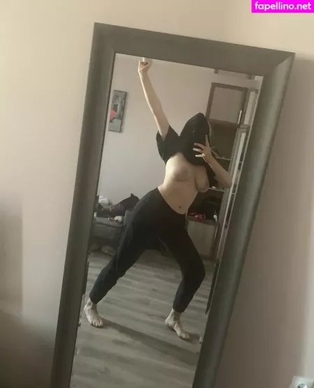 Belle Pecheresse OnlyFans Thumbnail #Mg9bMcC0XG