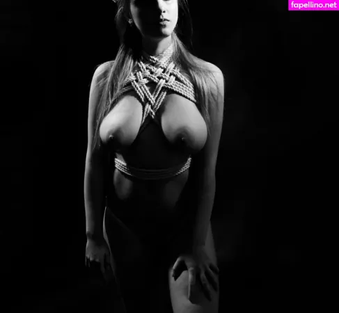 Belle Pecheresse OnlyFans Thumbnail #swx2jL09It