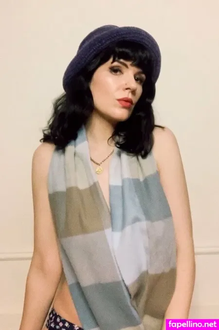 Belleeclair OnlyFans Thumbnail #eYwXOOYKFo