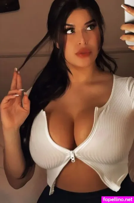 Bellegreyy OnlyFans Thumbnail #pwfEJsWwb2