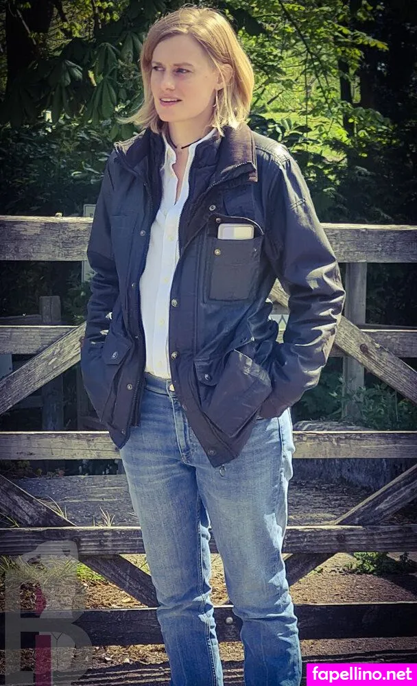 BelleLou, belle.louu Nude Leaked OnlyFans Photo #tUIcL9yaFC