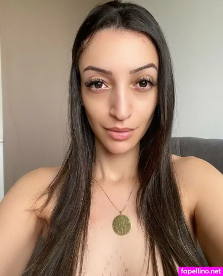 Bellelouise OnlyFans Thumbnail #Y1V2kGFISH