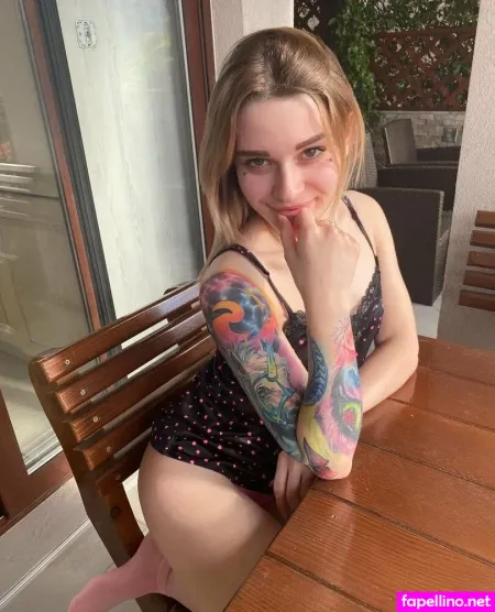 Belleniko OnlyFans Thumbnail #eQ96lKJbPh