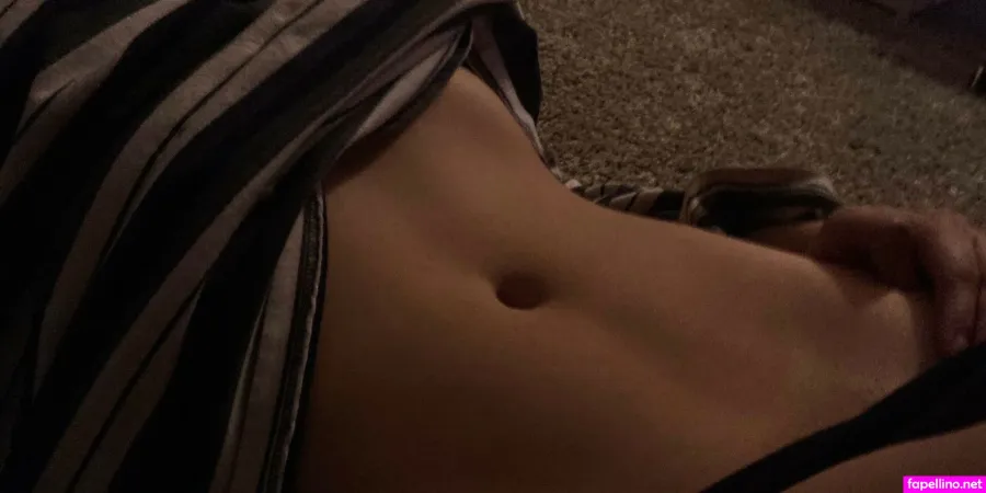 Belly Button OnlyFans Thumbnail #Su7FnCAgFE