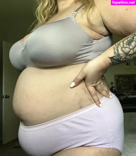 Belly Love OnlyFans Thumbnail #eGJOwpJru6