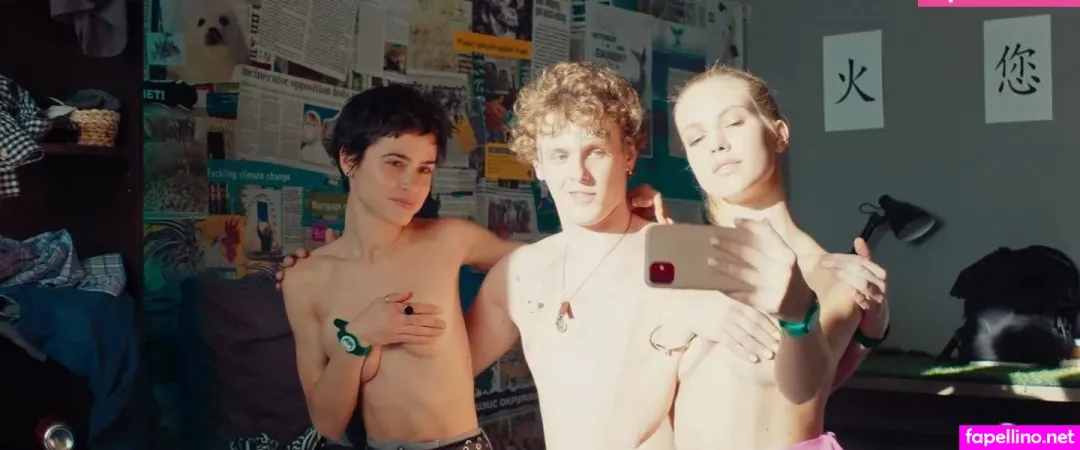 Belousova OnlyFans Thumbnail #2AdNIYvnxa