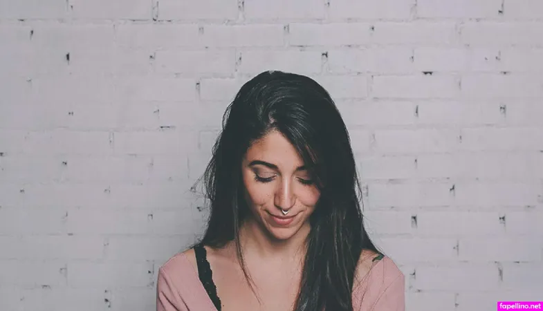 Bely Basarte OnlyFans Thumbnail #8BkJ2bTLdd