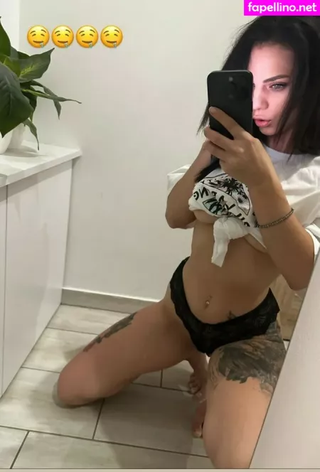 Benekittii21 OnlyFans Thumbnail #pJmtEk07Yn