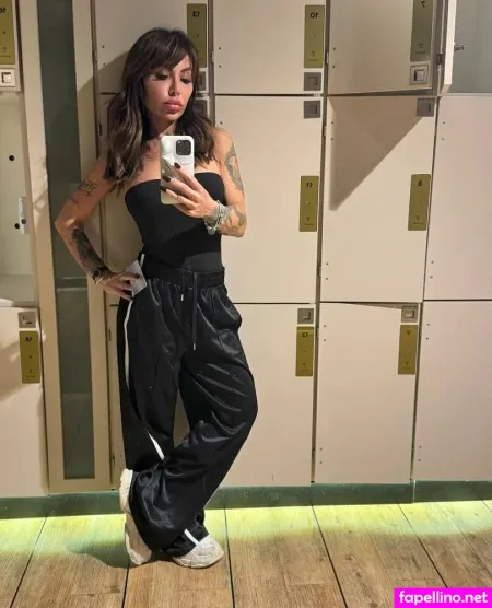 Bennygreen Official OnlyFans Thumbnail #1TB2ArwhPi
