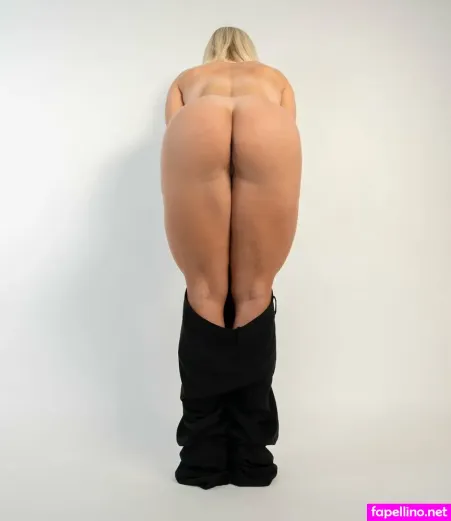 Bent Over OnlyFans Thumbnail #l0scL7CMIw
