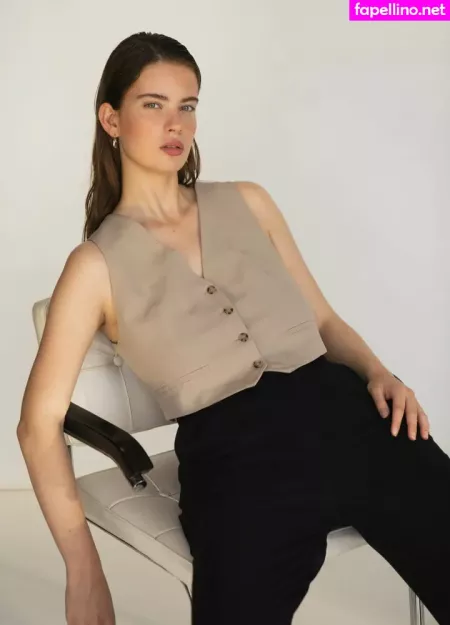 Benthe Ten Broek OnlyFans Thumbnail #VFQpnbjXXG