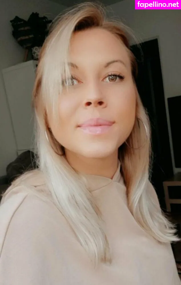 benzpaula, paulaistrippintheroads Nude Leaked OnlyFans Photo #8tyUIWjCNB