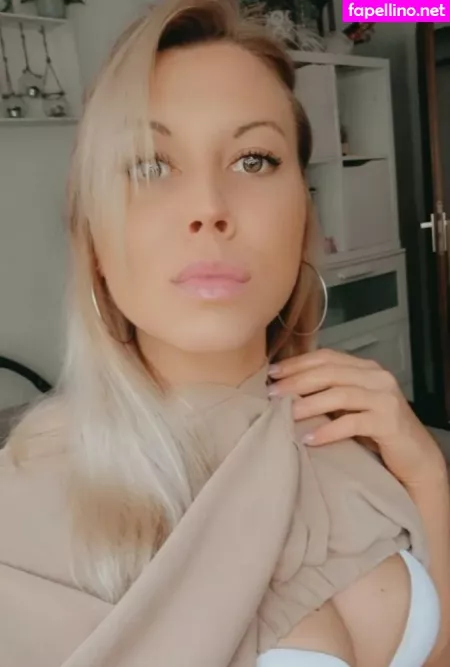 Benzpaula OnlyFans Thumbnail #zREWglaZgH