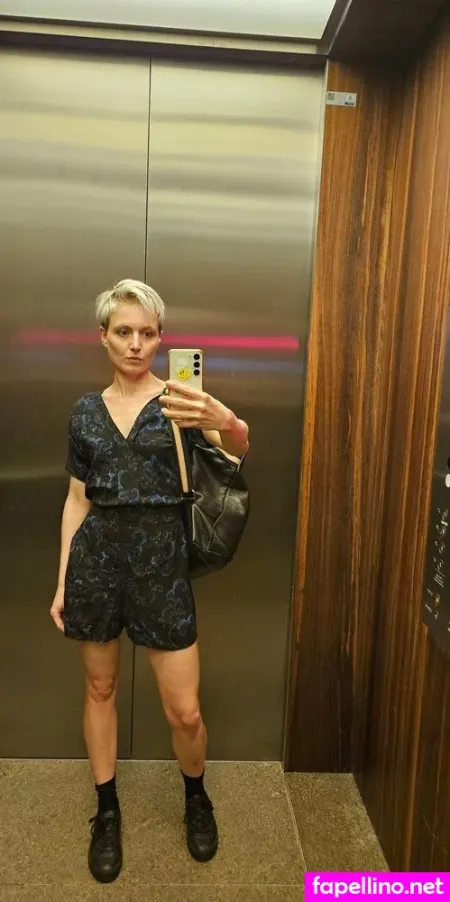 Berlingirlfree OnlyFans Thumbnail #RWBb8bYJzP