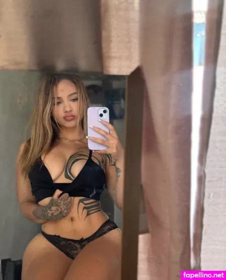 Berlliie OnlyFans Thumbnail #1SEgxTjhm7