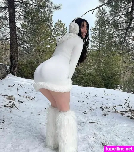 Bernaarose OnlyFans Thumbnail #IrIf9Y1bwV