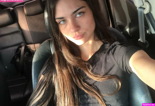 Berraka OnlyFans Thumbnail #2iBgXYw9JZ