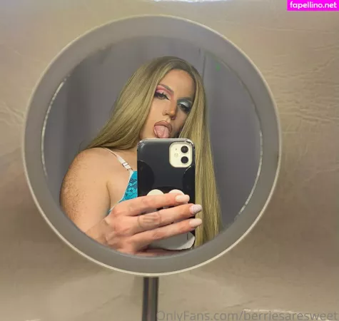 Berriesaresweet OnlyFans Thumbnail #yCaKMgbDn4