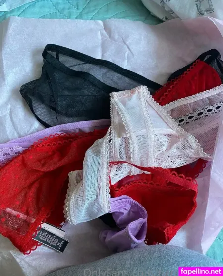 Berriesbabyy OnlyFans Thumbnail #XzoQ0zmvod