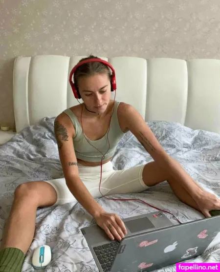 Berrrygirlllfree OnlyFans Thumbnail #vSbN6JM35p