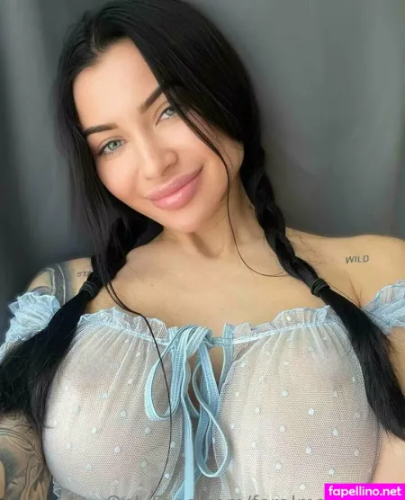 Berry Femme OnlyFans Thumbnail #Lx9vKhK6nK