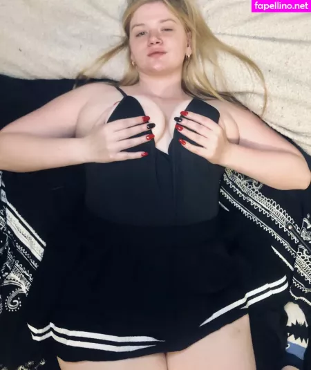 Berrybabe721 OnlyFans Thumbnail #KlWFQLYJmH