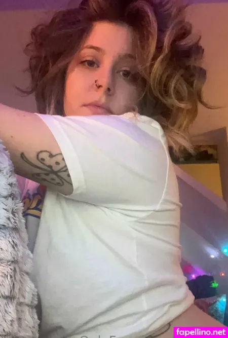 Berrybb OnlyFans Thumbnail #9wjadgOyav