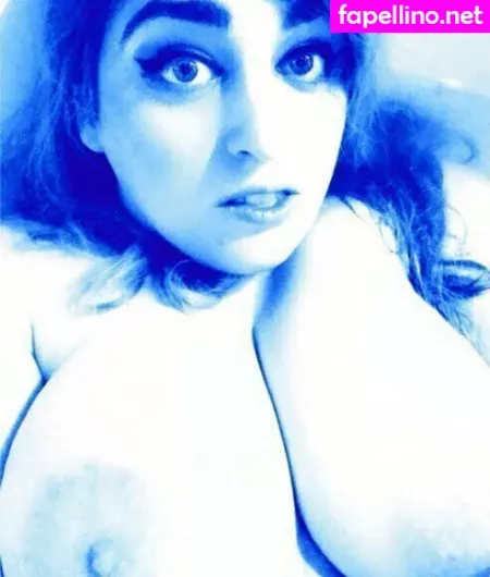 Berrychicka OnlyFans Thumbnail #Hsjcibx0L2