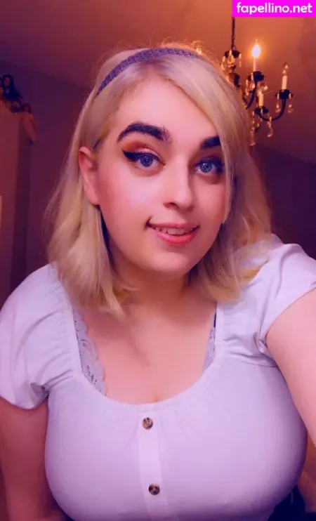 Berrychicka OnlyFans Thumbnail #KdRlNKMYxL