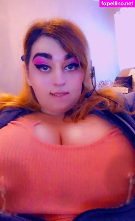 Berrychicka OnlyFans Thumbnail #ZPrYHQ2JH4