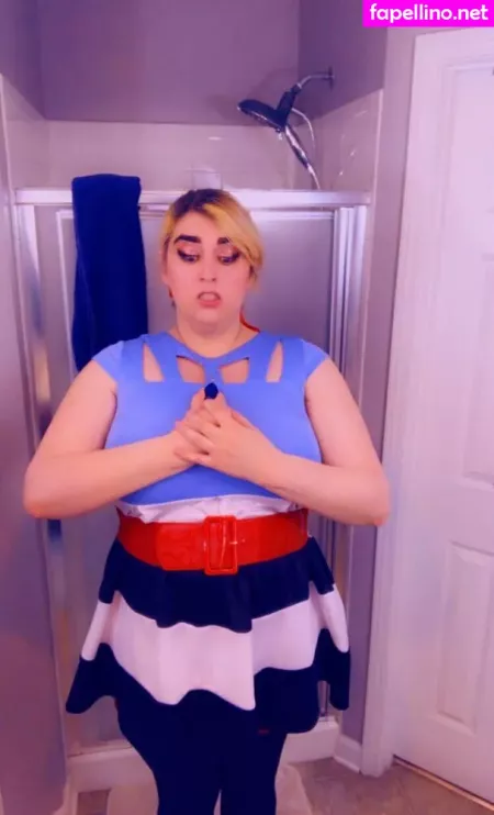 Berrychicka OnlyFans Thumbnail #gC3Leef0z8