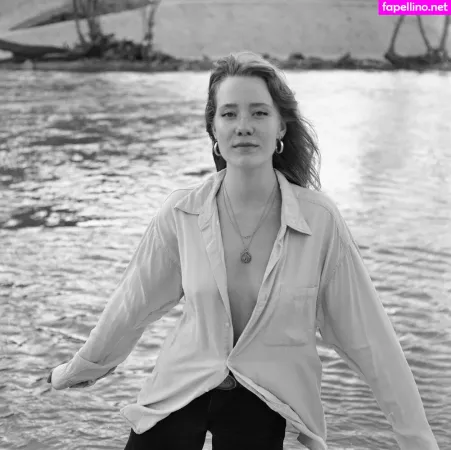 Berta Andrea Snaedal OnlyFans Thumbnail #04UepqTaWI